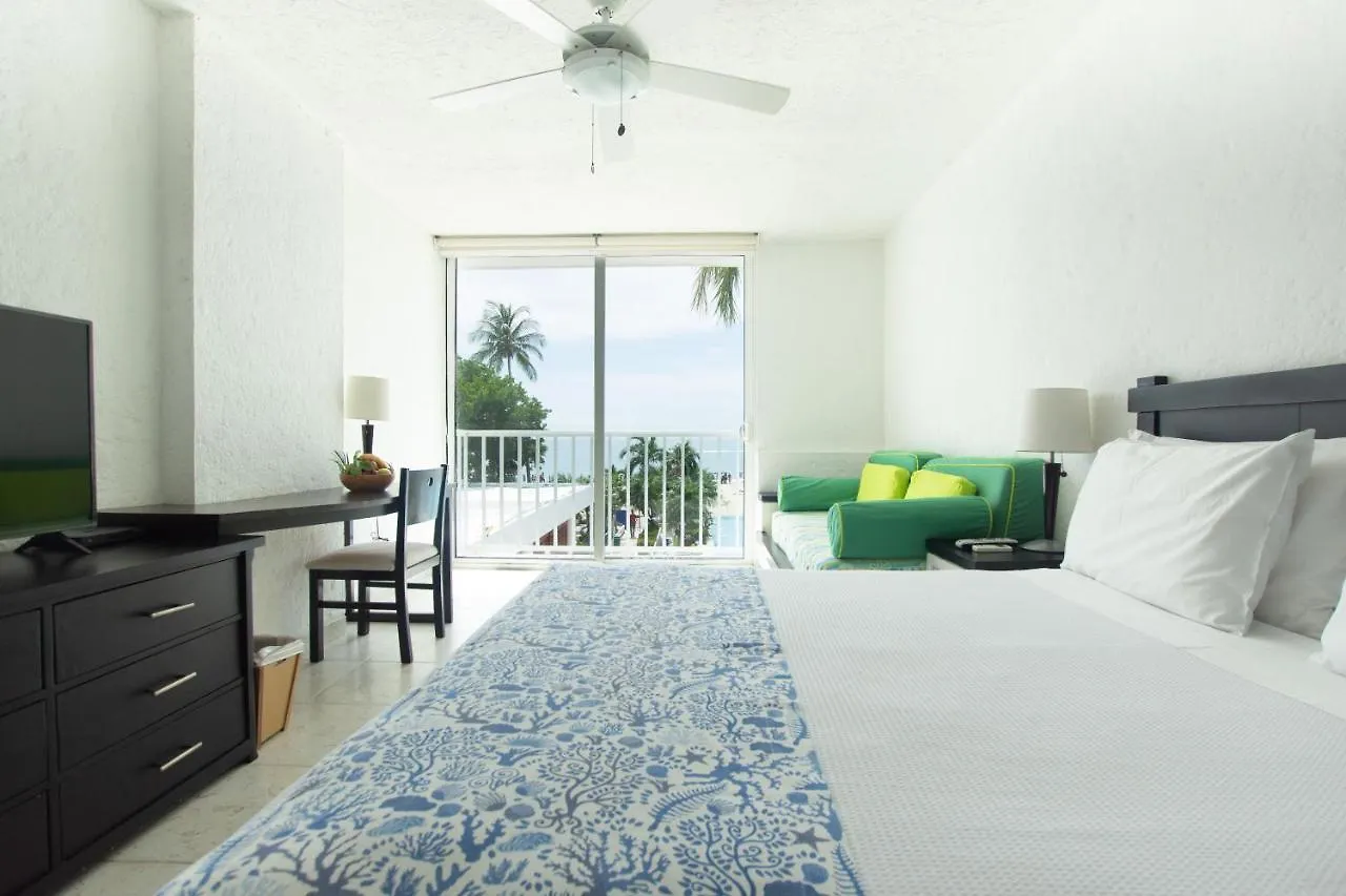 Hotel Tamaca Beach Resort Santa Marta